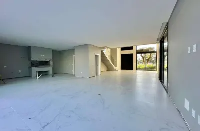 Casa em condomínio fechado com 5 quartos à venda na rua lagomar, s/n, morada do sol, capão da canoa, 403 m2 por r$ 6.580.000