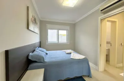 Casa em condomínio fechado com 5 quartos à venda na rua lagomar, morada do sol, capão da canoa, 298 m2 por r$ 3.950.000