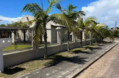 Casa em condomínio fechado com 4 quartos à venda na rua dos lirios, 888, capão novo, capão da canoa por r$ 2.300.000