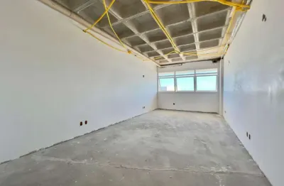 Sala comercial à venda na rua -, 409, centro, capão da canoa por r$ 590.000