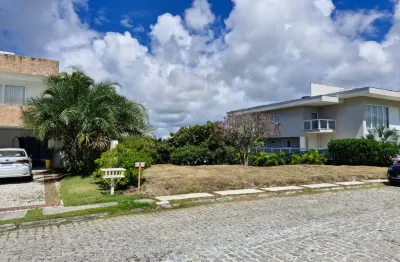 Excelente investimento! terreno com 900m², próximo ao mar, em condomínio com total infraestrutura e segurança!