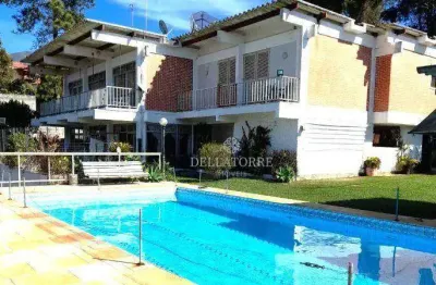 Casa com 4 dormitórios à venda, 448 m² por r$ 1.400.000,00 - golfe - teresópolis/rj