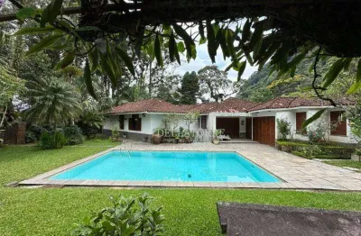 Casa com 5 dormitórios à venda, 408 m² por R$ 1.600.000,00 - Granja Guarani - Teresópolis/RJ