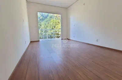 Casa com 4 dormitórios à venda, 219 m² por r$ 850.000,00 - granja guarani - teresópolis/rj