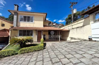Casa com 3 dormitórios, 122 m² - venda por r$ 650.000,00 ou aluguel por r$ 4.261,78/mês - araras - teresópolis/rj