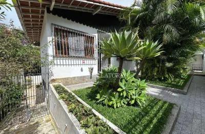 Casa com 3 dormitórios à venda, 179 m² por r$ 980.000,00 - carlos guinle - teresópolis/rj