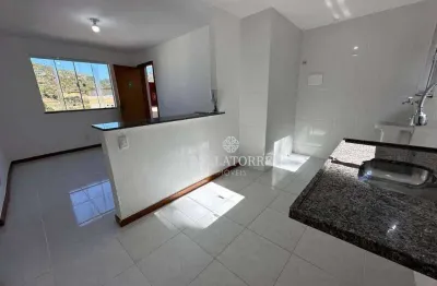 Apartamento com 2 dormitórios à venda, 47 m² por r$ 190.000,00 - albuquerque - teresópolis/rj