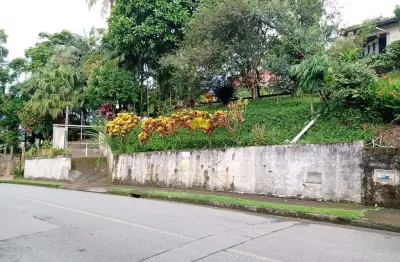 Terreno à venda no Iririú, Joinville 