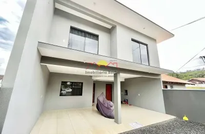 Casa com 2 quartos à venda no Parque Guarani, Joinville 