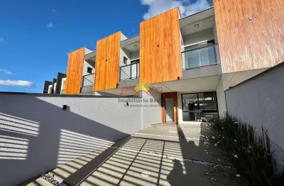 Casa com 3 quartos à venda no Iririú, Joinville 