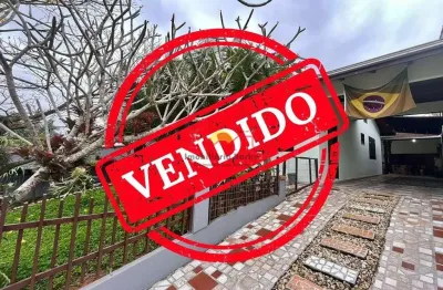 Casa com 2 quartos à venda no João Costa, Joinville 
