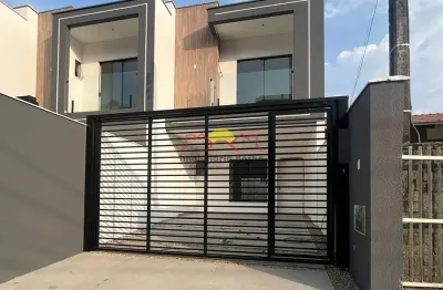 Casa com 3 quartos à venda no Bom Retiro, Joinville 