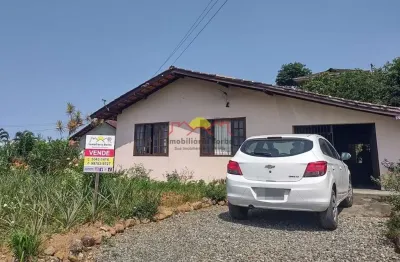 Casa com 3 quartos à venda no Itaum, Joinville 