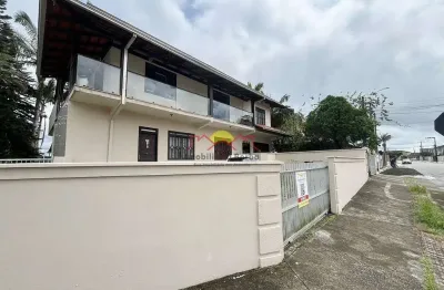 Casa com 4 quartos à venda no João Costa, Joinville 