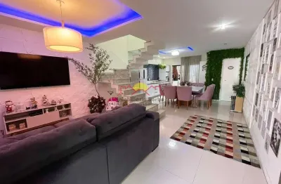 Casa com 3 quartos à venda no Glória, Joinville 