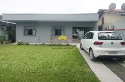 Casa com 3 quartos à venda no Adhemar Garcia, Joinville 