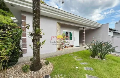 Casa com 3 quartos à venda no João Costa, Joinville 