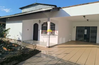 Casa com 3 quartos à venda no Floresta, Joinville 