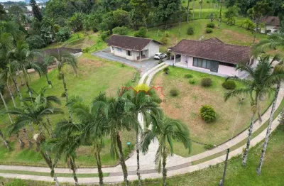 Casa com 4 quartos à venda no Nova Brasília, Joinville 