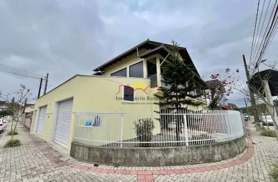 Casa com 3 quartos à venda no Boehmerwald, Joinville 
