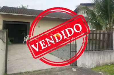 Casa com 2 quartos à venda no Itinga, Joinville 