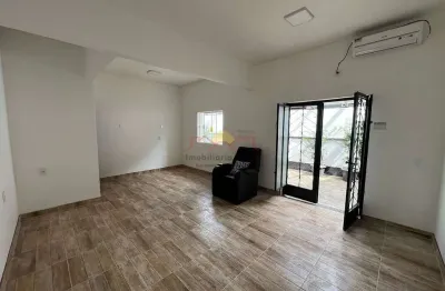 Sala comercial para alugar no Anita Garibaldi, Joinville 