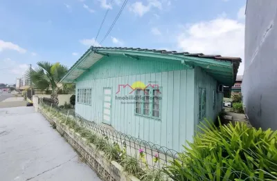 Casa com 4 quartos à venda no Floresta, Joinville 