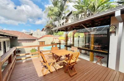 Casa com 2 quartos à venda no Petrópolis, Joinville 