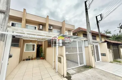 Casa com 2 quartos à venda no Floresta, Joinville 