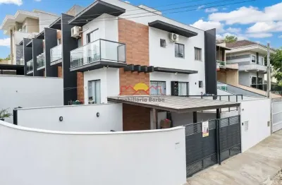 Casa com 3 quartos à venda no João Costa, Joinville 