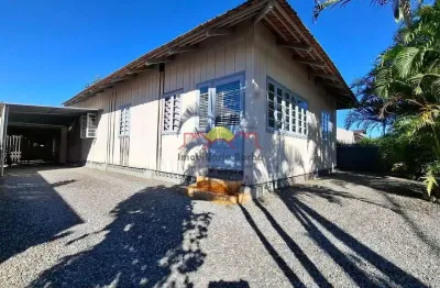 Casa com 4 quartos à venda na Vila Nova, Joinville 