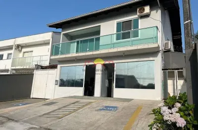 Casa comercial à venda no Profipo, Joinville 