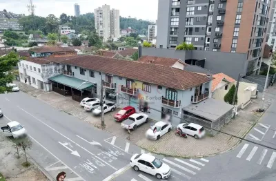 Casa comercial à venda no Anita Garibaldi, Joinville 