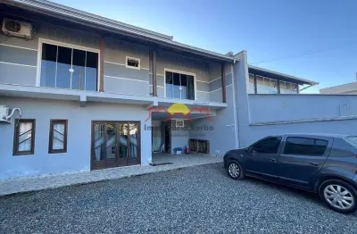 Casa com 3 quartos à venda no Paranaguamirim, Joinville 