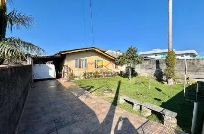 Casa com 3 quartos à venda no Petrópolis, Joinville 