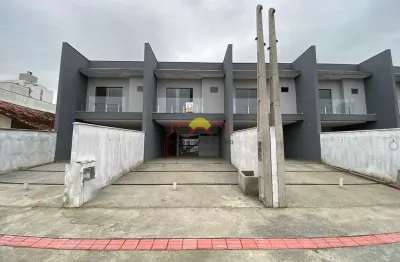 Casa com 3 quartos à venda no Costa e Silva, Joinville 