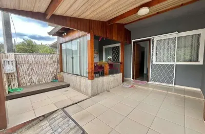 Casa com 3 quartos à venda no Parque Guarani, Joinville 