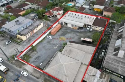 Terreno à venda no Anita Garibaldi, Joinville 