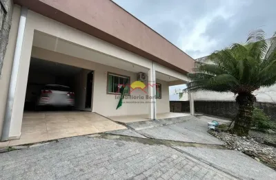 Casa com 2 quartos à venda no Petrópolis, Joinville 