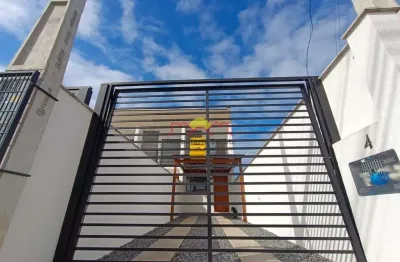 Casa com 2 quartos para alugar no Jarivatuba, Joinville 