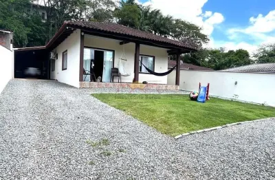 Casa com 3 quartos à venda no Parque Guarani, Joinville 