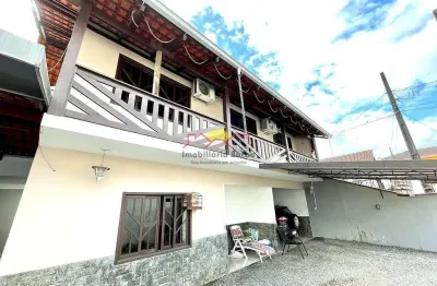 Casa com 4 quartos à venda no Boehmerwald, Joinville 