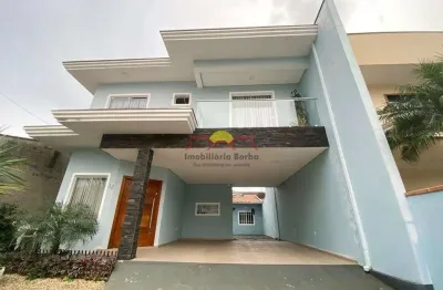 Casa com 3 quartos à venda no Petrópolis, Joinville 