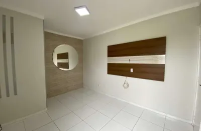 Apartamento semi-mobiliado no parque petrópolis com 2 dormitórios - 45m²