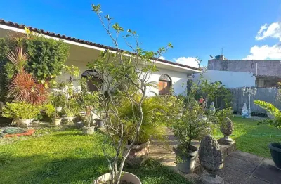 Casa com 4 dormitórios sendo 3 suítes e 1 suíte master + dce completo no bairro do farol - 720m²