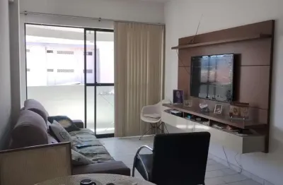Apartamento com 2 quartos sendo um 1 suíte localizado no bairro da ponta verde