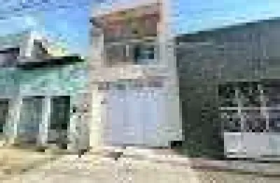 Casa duplex com 3 dormitórios sendo 1 suíte no bairro do prado - 130m²