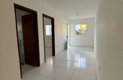 Apartamento com 2 dormitórios á 1,5km da praia do francês - 56m²
