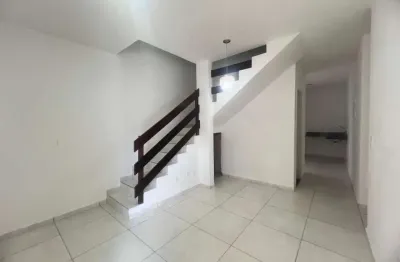 Casa em condomínio fechado com 3 dormitórios em marechal deodoro - 75m²