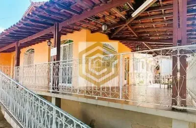 Casa com 3 quartos à venda na Santa Inês, Belo Horizonte 